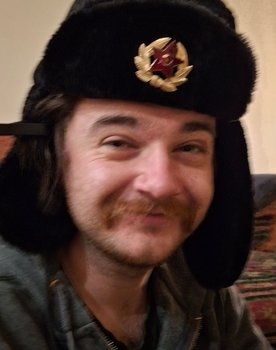Jack Leahy as Tommy