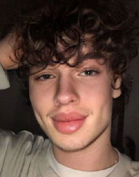 Olle Lennartsson as Olle