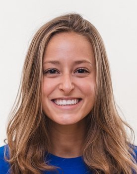 Katerine Savard as Nadia