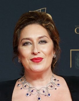 Estrella Morente as Self