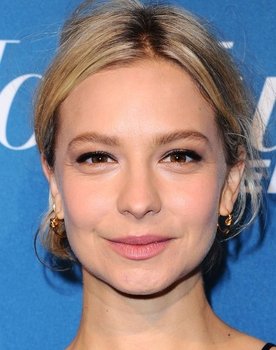 Annabelle Dexter-Jones as Charlotte