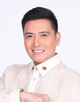 Alfred Vargas
