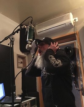 Arno as Self - Vocals