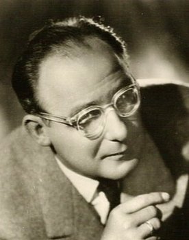Walter Gross as 
