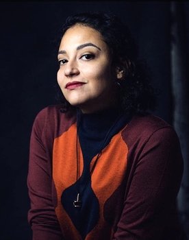 Mariana Treviño as Funeral Guest