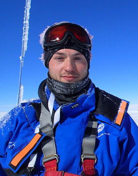 Christophe Leroy-Dos Santos as Self