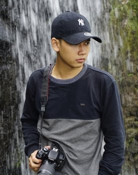 Looking for Europe