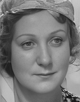 Svetlana Kubareva as Клавдия Ивановна