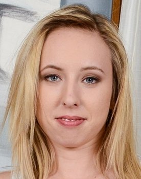Sofie Carter