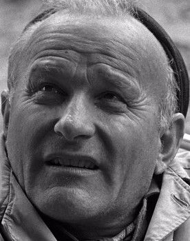 Franz Schnyder as Self