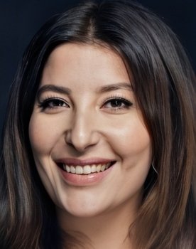 Şebnem Bozoklu as Merve