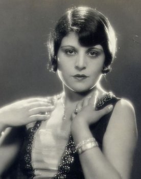 Lina Basquette as Judy Craig