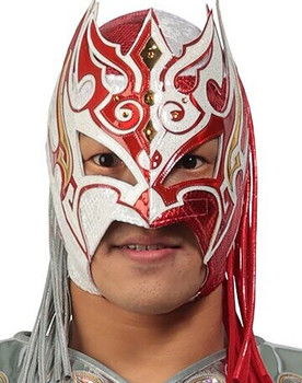 Kohei Fujimura as Alejandro