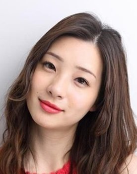 足立梨花
