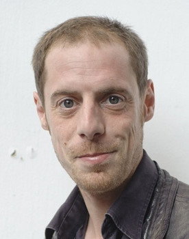 Corentin Lobet as Yann Courtois