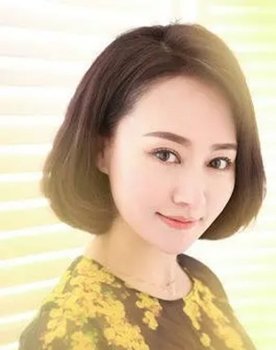 Yunqiao Li as 小芳 / Xiao Fang