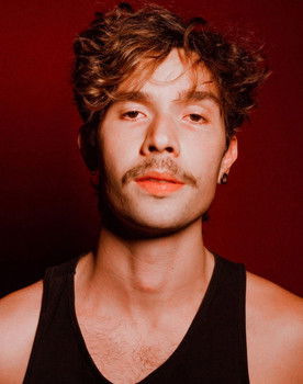 Lucca Marques as Atleta