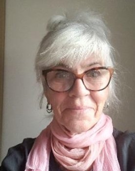Linda Berndt as Old Olivia