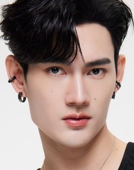 นเรศ พร้อมเผ่าพันธ์