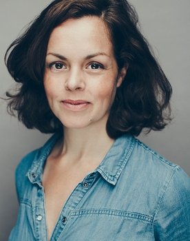 Rakel Dimar as Sofie