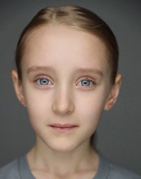 Анастасия Анискина as 