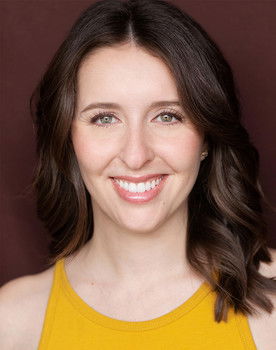 Jaimi Romano as Laura