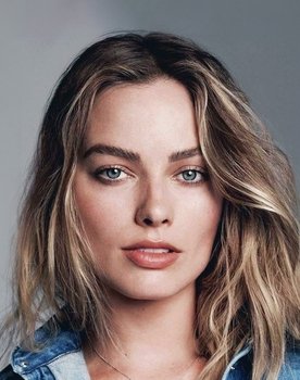 Margot Robbie
