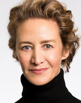 Janet McTeer