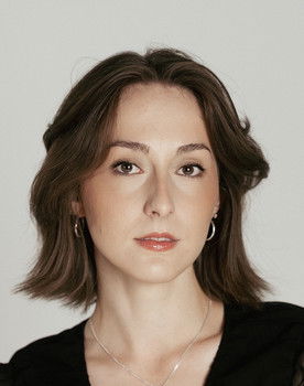 Keira O'Connor as Annika / Pool Partier