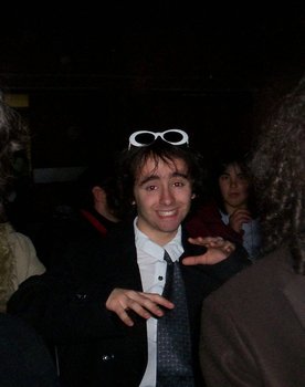 Joaquín Perg as Narrator