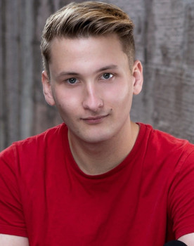 Robin De Vernon Ryding as Ghost of James