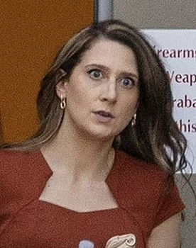 Amanda Kohberger as Lori