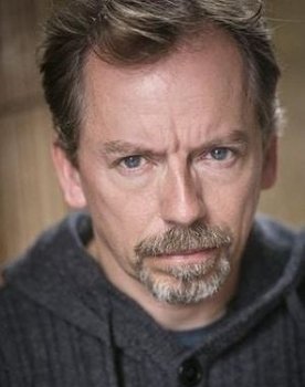 Andrew Novell as Harvey