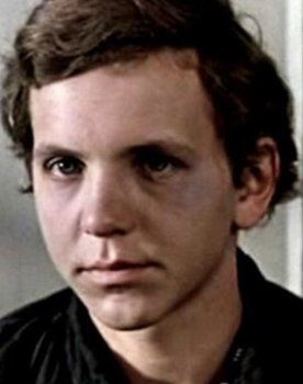 Aleksandr Fomin as Misha