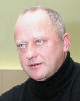 Edward Żentara as Soldado polaco