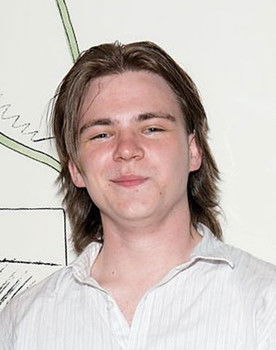 Miles Chandler as Damon