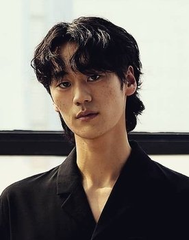 Moon So-woong as Kyung-jun