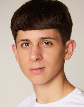 Pau Márquez as Rober