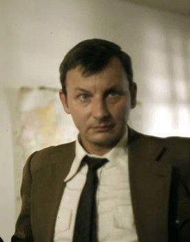 Zygmunt Bielawski as Zwierzchnik kapitana