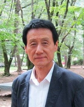 Park Hyo-geun as Chang-min's father