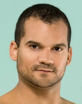 Tony Vega