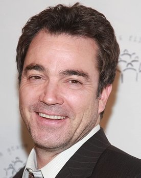 Jon Tenney