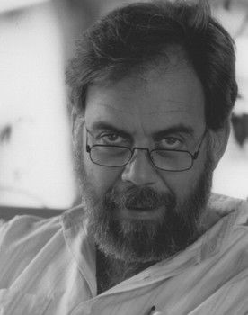 Alfredo J. Anzola as 