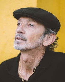 Fabian Ordonez as Self : Bigflo & Oli's father & Singer