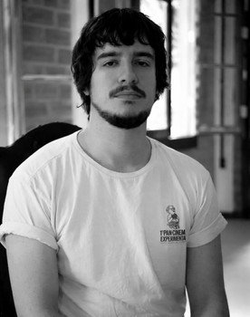 Lucas Mancini as Washington