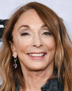 Lynda Obst as 