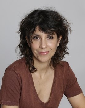 Mónica Caballero as Mujer