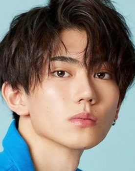 Kouhei Higuchi as 小林芳雄