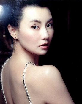 Maggie Cheung Photo