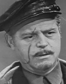 Yuri Stromov as Хеверн